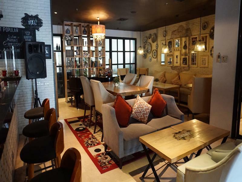 Roosseno Plaza Serviced Apartment Джакарта Экстерьер фото