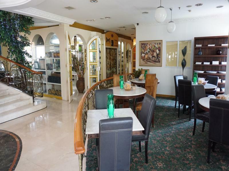 Roosseno Plaza Serviced Apartment Джакарта Экстерьер фото